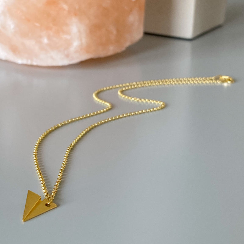 Papieren vliegtuigje ketting - goldplated