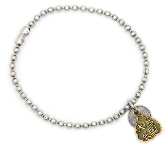 Fortune telling Yoshi armband success