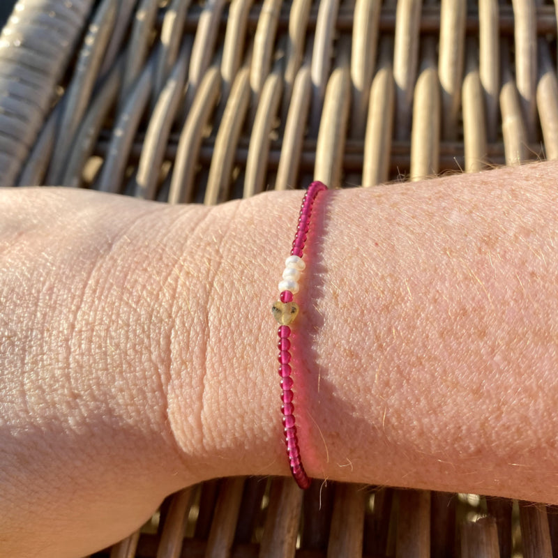 Souvenirs of life armcandy - Power